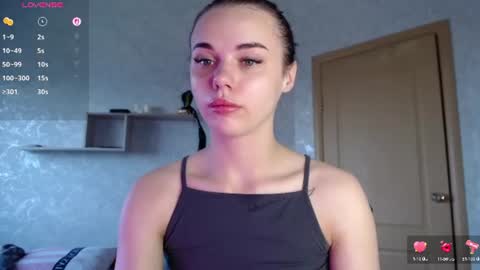Snapshot of kseni_a chatting on 07-11-26, 05:43 Ksenia online show from 07-11-26, 05:43