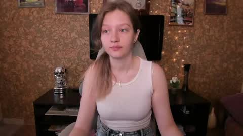 ksuhesa online show from 04-12-26, 08:08