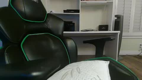 Kevin online show from 12-29-24, 07:39