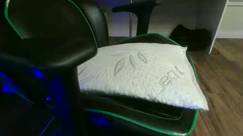 Kevin online show from 09-10-25, 07:08