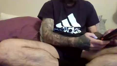 Snapshot of kuahdaddy6969 chatting on 10-14-25, 05:14 kuahdaddy6969 online show from 10-14-25, 05:14