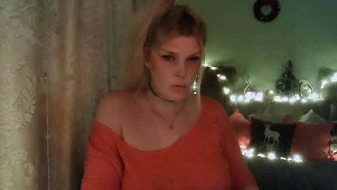 Annika  MTF ts post -op online show from 01-08-25, 10:59