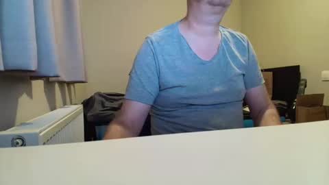 kuipers_1976 online show from 05-10-26, 08:03