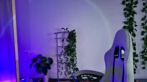 Eileen online show from 06-06-26, 09:47