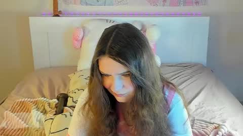 Snapshot of kuraii_ chatting on 02-09-25, 05:19 Anna online show from 02-09-25, 05:19