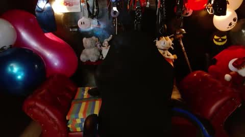 Snapshot of kureiji_fetish chatting on 10-10-25, 10:42 Fetiche Woman online show from 10-10-25, 10:42