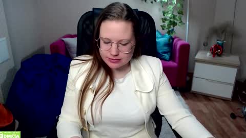 kuri_u online show from 01-17-26, 09:14