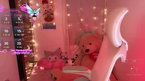 Snapshot of kurochan420 chatting on 11-11-25, 02:11 Andy online show from 11-11-25, 02:11