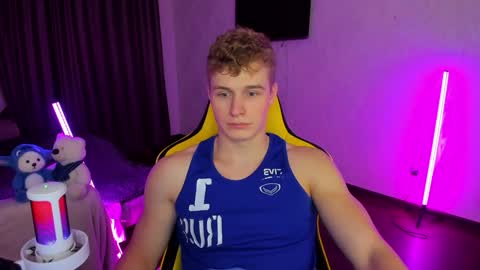 Snapshot of kurt_hanssen chatting on 12-04-24, 05:00 kurt_hanssen online show from 12-04-24, 05:00