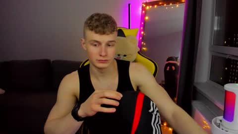 kurt_hanssen online show from 03-25-26, 06:36