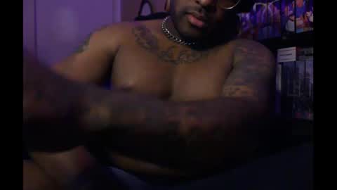 Snapshot of kushgoth chatting on 09-16-25, 04:13 Kushgoth online show from 09-16-25, 04:13