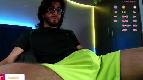 Snapshot of kuzzcoo chatting on 02-26-26, 12:04 kuzzcoo online show from 02-26-26, 12:04