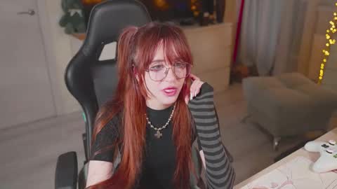 Kveilynn online show from 03-04-26, 07:53