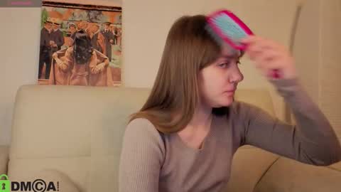 Snapshot of kvetachka chatting on 09-13-25, 12:43 Kvetachka Thu-Sun 0900am-1500pmGTM2 online show from 09-13-25, 12:43