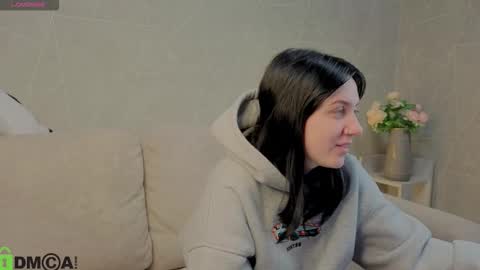 Snapshot of kvetachka chatting on 09-24-25, 12:36 Kvetachka Thu-Sun 0900am-1500pmGTM2 online show from 09-24-25, 12:36