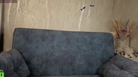 Snapshot of kvetachka chatting on 11-02-25, 01:19 Kvetachka Thu-Sun 0900am-1500pmGTM2 online show from 11-02-25, 01:19