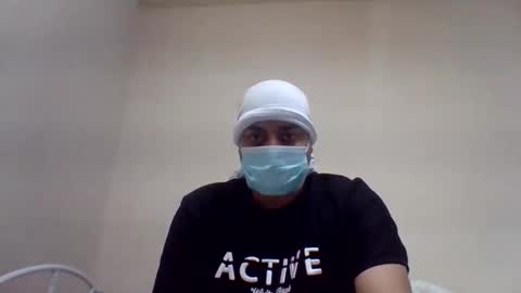 Snapshot of kwt8933 chatting on 04-26-26, 07:44 khalid 89 online show from 04-26-26, 07:44