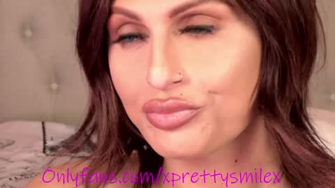 Snapshot of kxaxmichelle chatting on 01-22-25, 10:59 Kick online show from 01-22-25, 10:59