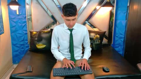 Snapshot of kygo_williams chatting on 09-14-25, 08:13 Kygo online show from 09-14-25, 08:13