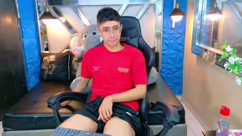 Snapshot of kygo_williams chatting on 09-19-25, 02:29 Kygo online show from 09-19-25, 02:29