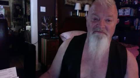 Snapshot of kyhgihntight chatting on 09-24-25, 08:50 Nick Nude Celt KYHighNTight online show from 09-24-25, 08:50