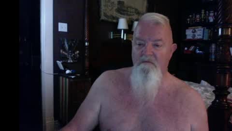 Snapshot of kyhgihntight chatting on 05-28-26, 11:40 Nick Nude Celt KYHighNTight online show from 05-28-26, 11:40