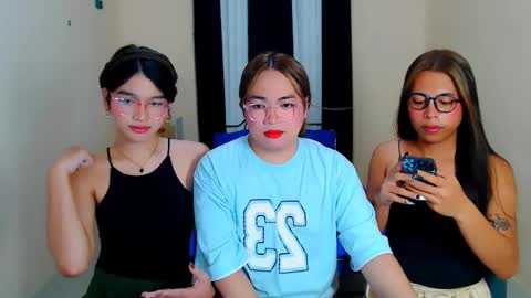 Snapshot of kylaroseee chatting on 09-30-25, 03:17 kylarose smith online show from 09-30-25, 03:17