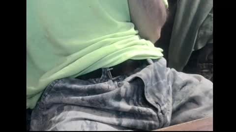 Snapshot of kyle390 chatting on 12-04-24, 09:46 kyle390 online show from 12-04-24, 09:46