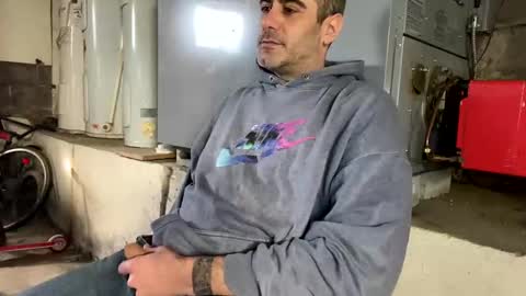 kyle67527 online show from 02-12-25, 04:55