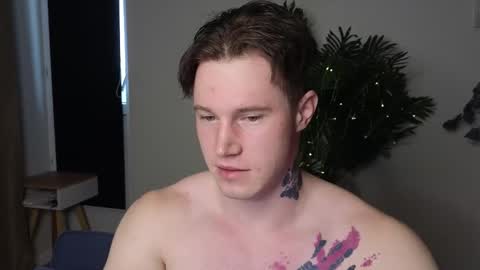 Snapshot of kyle_4u chatting on 02-13-25, 06:09 Kyle online show from 02-13-25, 06:09