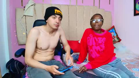 Snapshot of kyle_and_machine chatting on 12-18-25, 02:34 kyle and machine online show from 12-18-25, 02:34