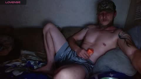 Kyle chat online show from 12-04-25, 06:23