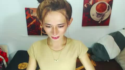 Snapshot of kylene17 chatting on 02-16-25, 05:26 babyKylene online show from 02-16-25, 05:26