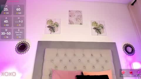 Snapshot of kylie2211 chatting on 12-03-24, 02:47 Kylie online show from 12-03-24, 02:47