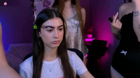 Kylie loves u online show from 10-14-25, 07:36