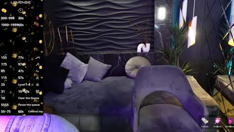 Kylie online show from 02-08-25, 06:01