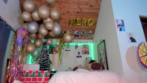 Snapshot of kyliekandy chatting on 12-09-24, 01:07 online show from 12-09-24, 01:07