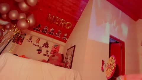 Snapshot of kyliekandy chatting on 03-01-25, 01:11 online show from 03-01-25, 01:11