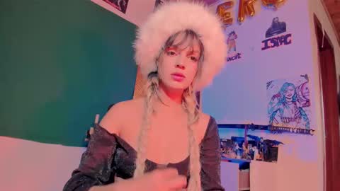 Snapshot of kyliekandy chatting on 09-14-25, 09:36 online show from 09-14-25, 09:36