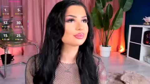 Jenny online show from 10-20-25, 02:17