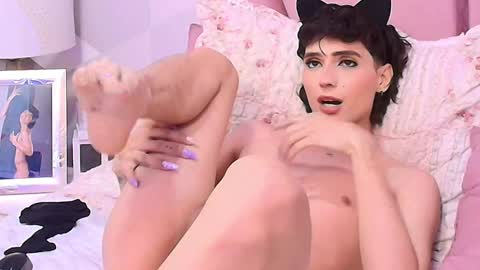 Kylie jl online show from 10-15-25, 09:09