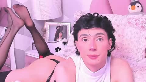 Kylie jl online show from 05-21-26, 07:43