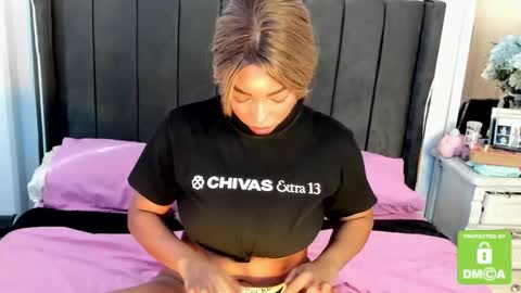 Snapshot of kyliewhiteboobs chatting on 09-17-25, 08:10 kylie white boobs online show from 09-17-25, 08:10