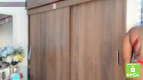 Snapshot of kyliewhiteboobs chatting on 10-03-25, 08:06 kylie white boobs online show from 10-03-25, 08:06