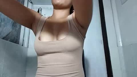 kylie online show from 12-05-25, 01:58