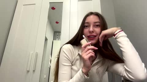 Selena online show from 03-02-26, 02:03