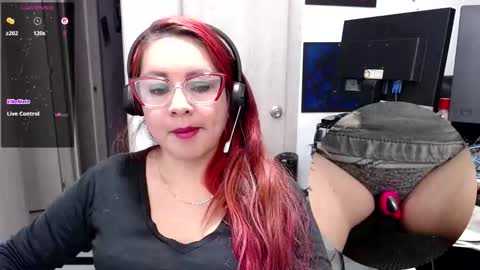 kyobiker223 online show from 11-30-25, 12:14