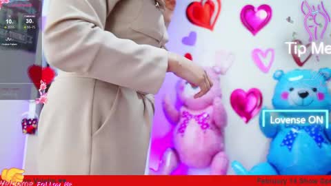 Kyomi online show from 02-11-25, 03:51