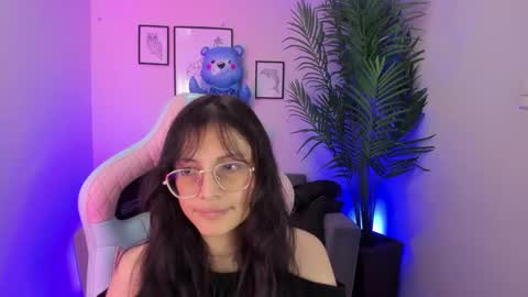 Kyomi online show from 03-07-25, 01:07