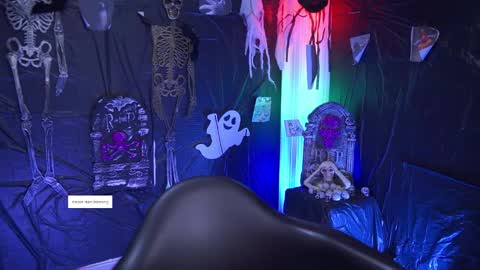 Kyomi online show from 10-10-25, 01:10